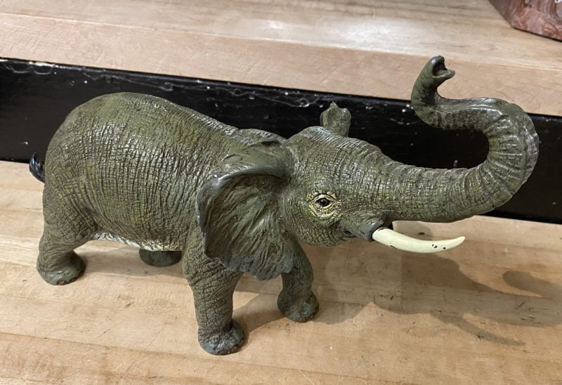 SIGNED COLD PAINTED BRONZE ELEPHANT 34CMS (L) - Southgate Auction Rooms