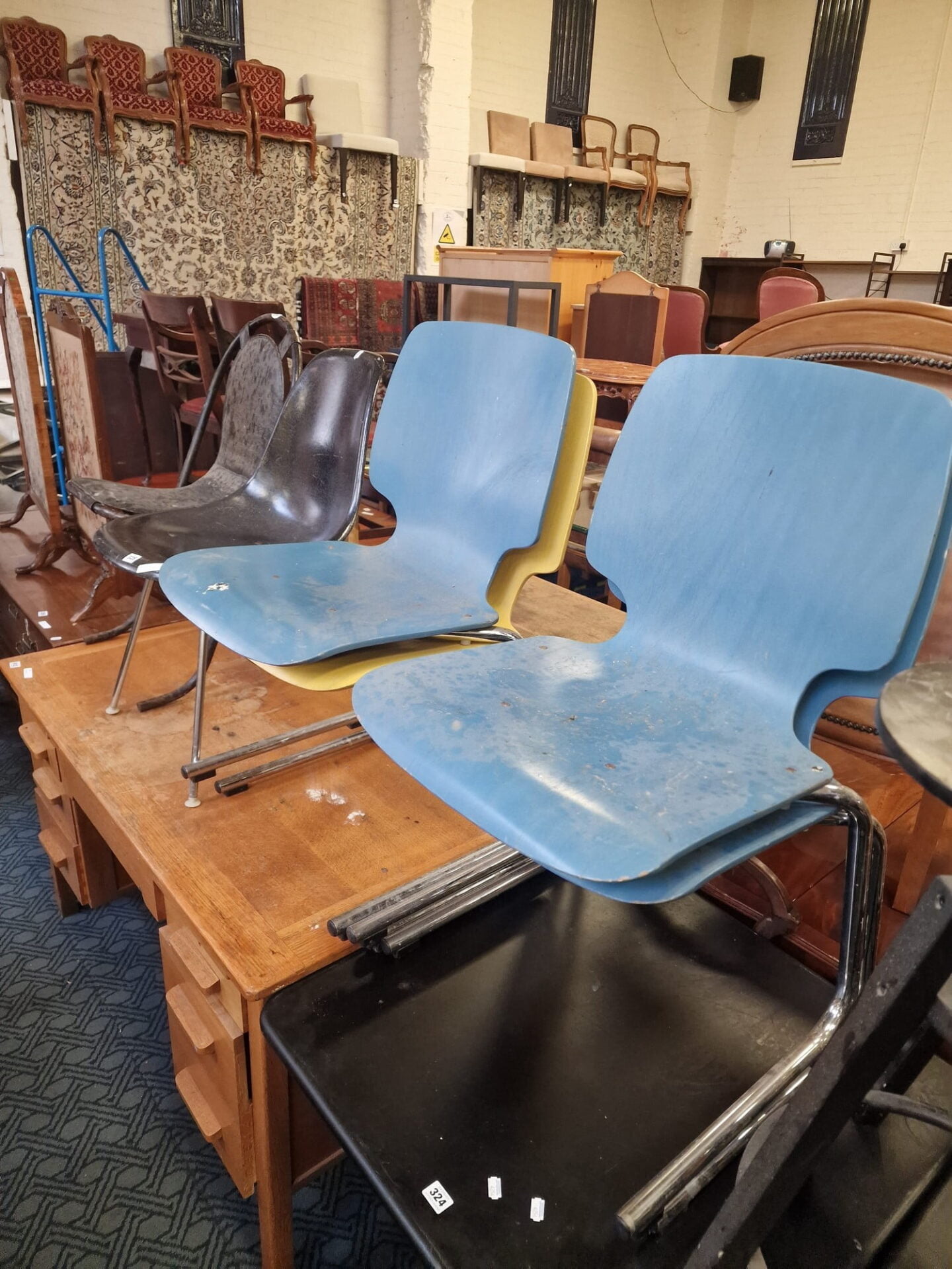 4 STACKING CHAIRS & 2 ODD CHAIRS ONE IS HERMAN MILLER Southgate