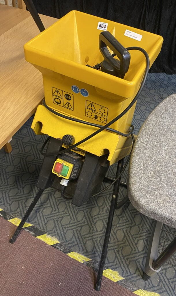AL-KO GARDEN SHREDDER - Southgate Auction Rooms