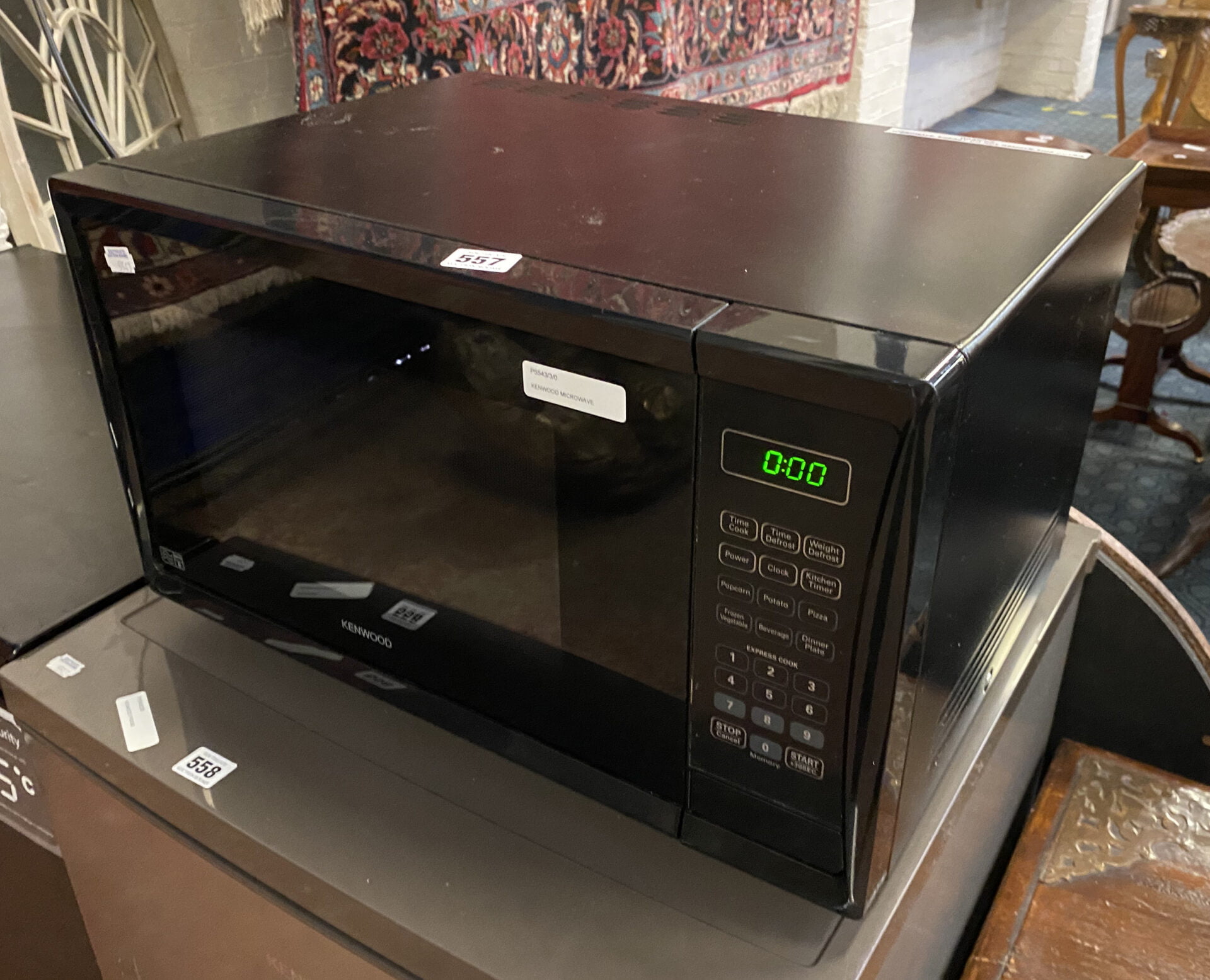 KENWOOD MICROWAVE Southgate Auction Rooms