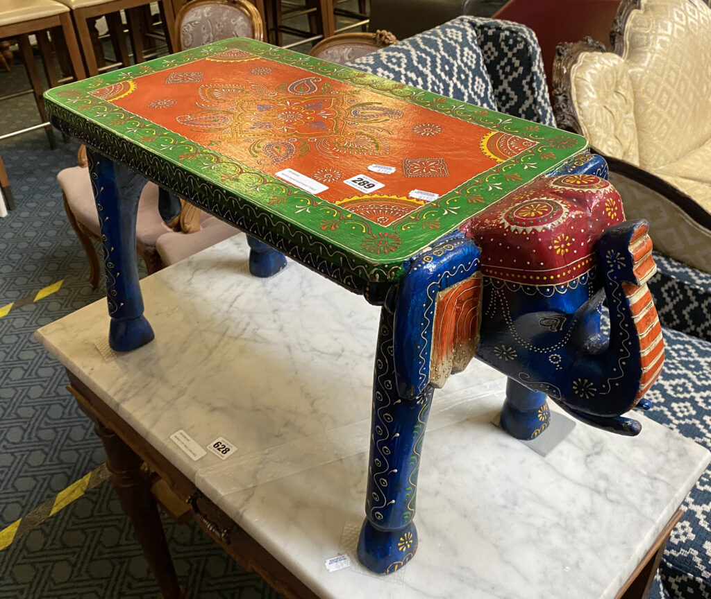 INDIAN INLAID ELEPHANT TABLE - Southgate Auction Rooms