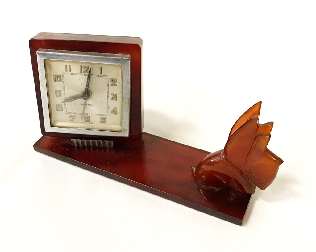 BAYARD ART DECO SCOTTY DOG MANTLE CLOCK - Southgate Auction Rooms