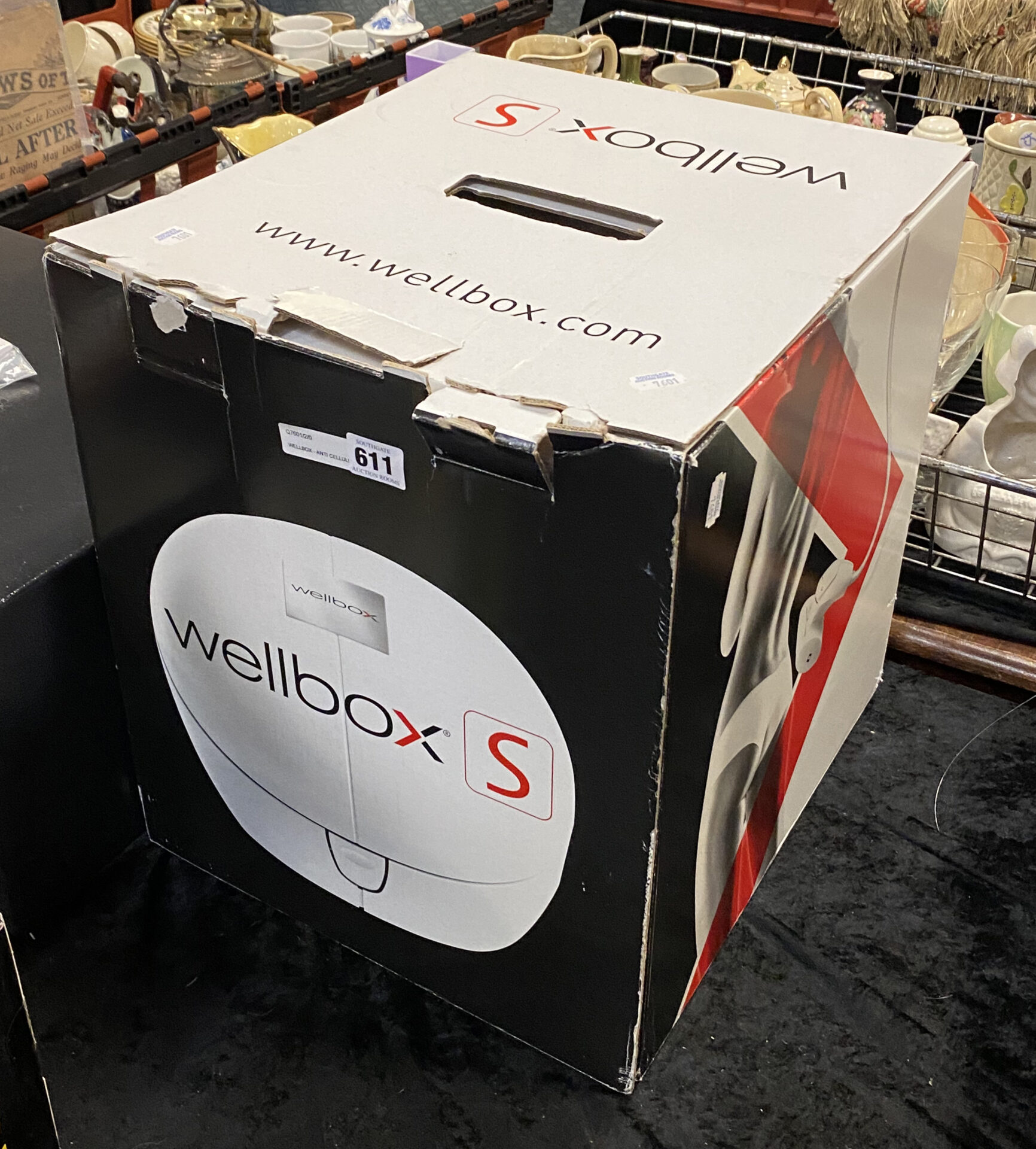 Wellbox Machine WELLBOX - ANTI CELLULITE MACHINE - Southgate Auction Rooms